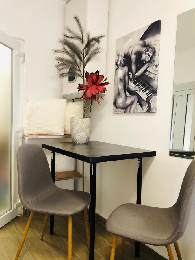 Central Petit Room Braşov Eksteriør bilde
